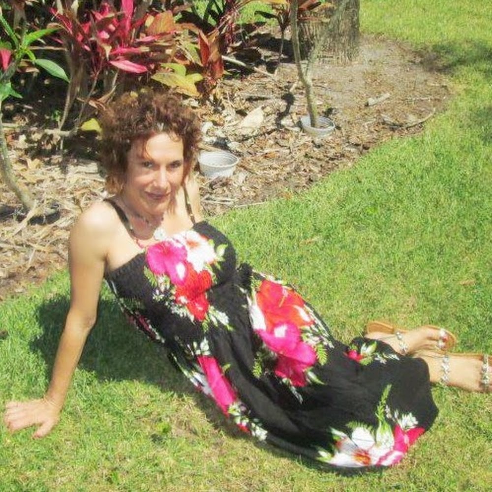 Meet your Posher, Debra